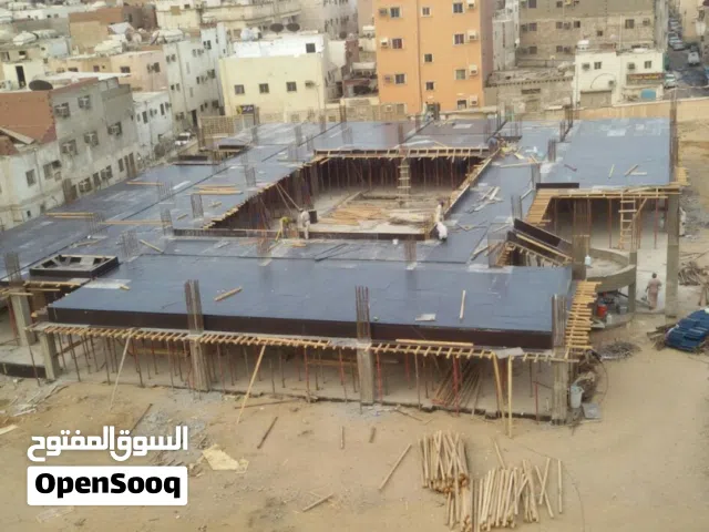 مقاول ذو خبرة عالية
