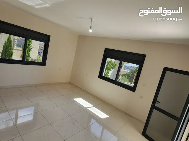 شقة للبيع . مقابل حاووز بيت جالا.  الراس الكبير.