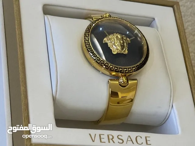 Gold Gucci for sale  in Muscat