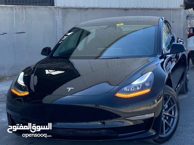 تيسلا 3 2022 ماشية 500 مايل زيرو بسعر مغري