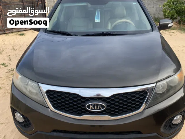 كيا سيرينتو 2012