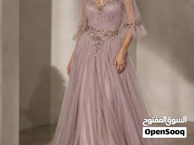 فستان سهره فخم ملبوس فقط مره ب19؟