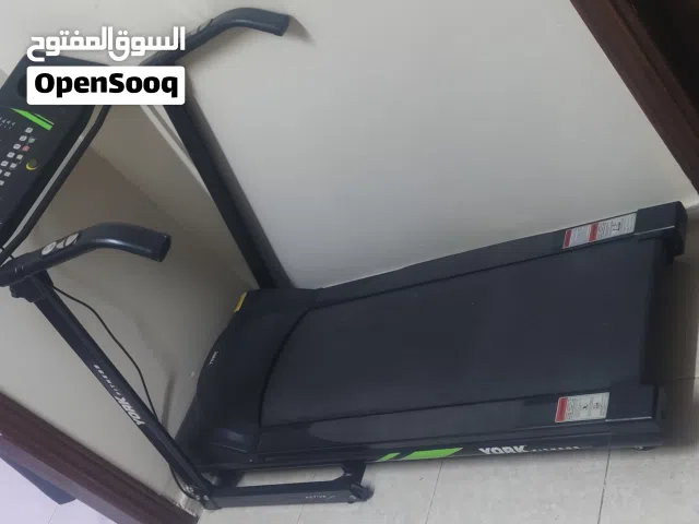 جهاز ركض كارديو شبه جديد  YORK FITNESS ACTIVE 110