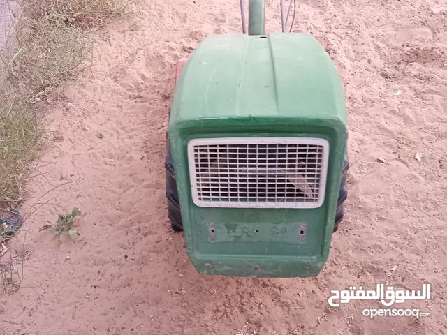 1994 Tractor Agriculture Equipments in Tripoli