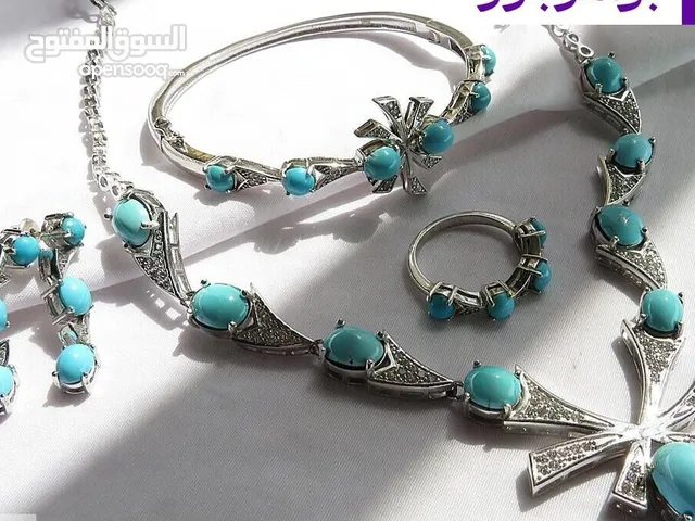 مميز جدامصنوع من الفضة الخالص(925) مزودبحجر فيروز طبيعي من ايران يتميز بلونه فيروزي الجميل والن
