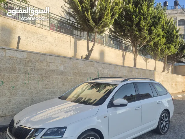 اوكتافيا 2020 ترخيص 2020 عداد 105000