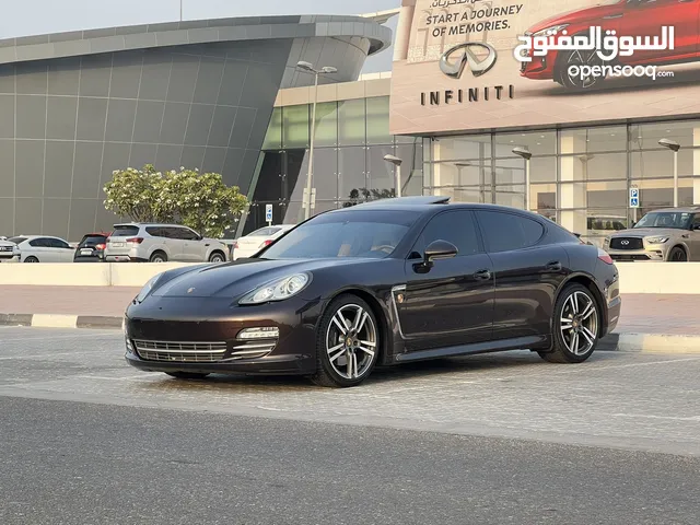 PORSCHE PANEMERA 4 GCC SINGLE OWNER ORIGINAL PAINT VERY LOW MAILAGE
