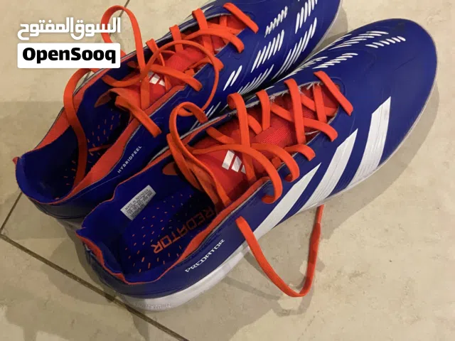 ORIGINAL ADIDAS PREDATOR FOOTBALL SHOES FOR SALE ( LIKE BRAND NEW) (NEGOTIABLE)