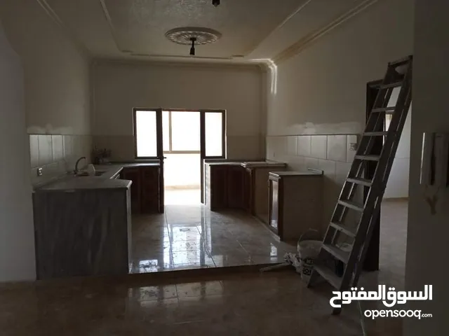 95 m2 2 Bedrooms Apartments for Rent in Zarqa Al Zarqa Al Jadeedeh