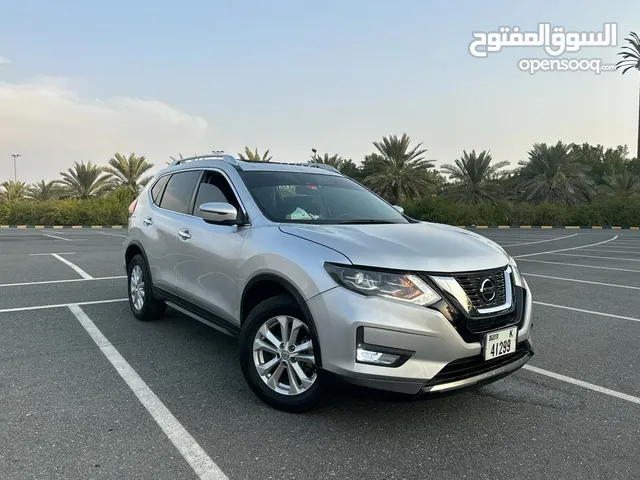 Cars Available for Rent Nissan-Rogue-2020