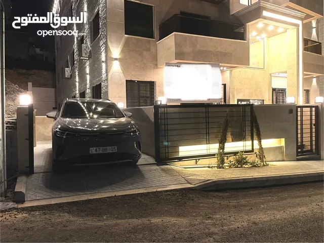 شقة ارضي سوبر ديلوكس جديدة في البنيات