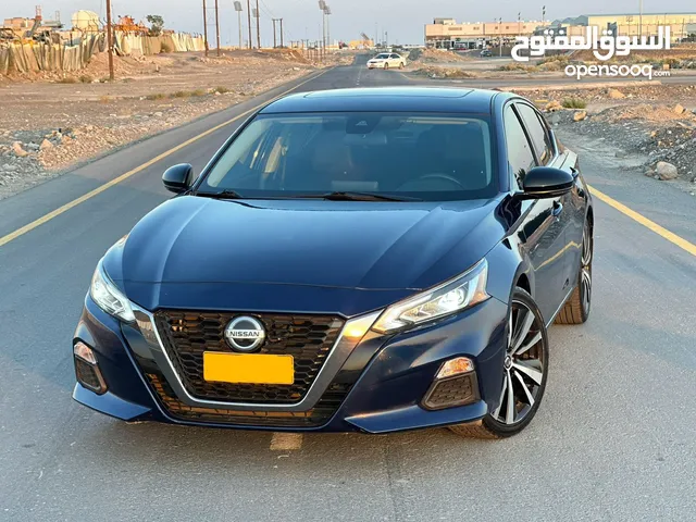 Used Nissan Altima in Muscat