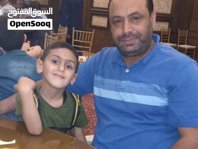 متقاعد ضمان يبحث عن وظيفة سائق رافعة شوكية خبرة 12 سنة او  سائق خاص عند عائلة
