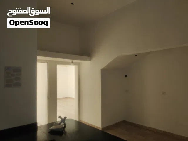100 m2 2 Bedrooms Townhouse for Rent in Tripoli Ain Zara