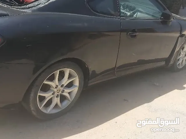 Used Hyundai Tiburon in Tripoli