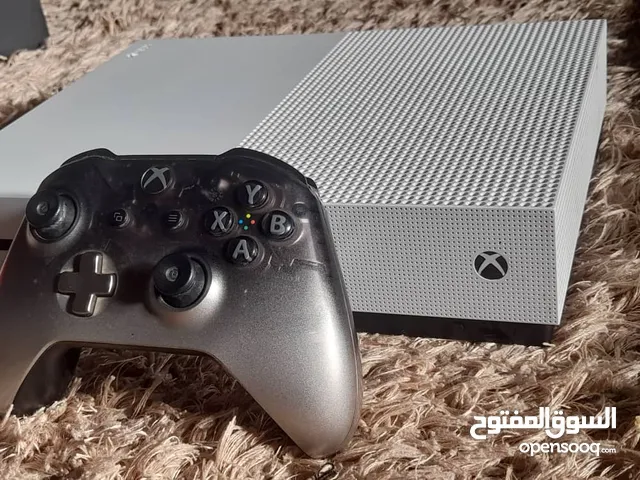 Xbox one's للبيع