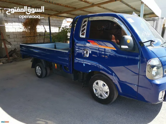 سيارة نقل بورتر توصيل داخل وخارج طرابلس