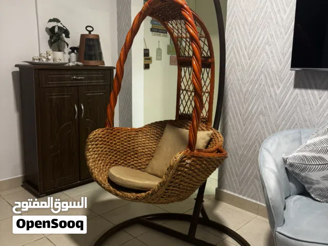 ارجوحة لون بني