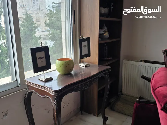 نثريات مستعمله للبيع