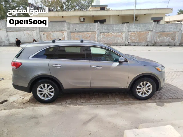 2016 كيا سورينتو LX