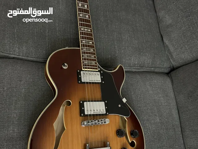 Electric guitar كيتار كهربائي
