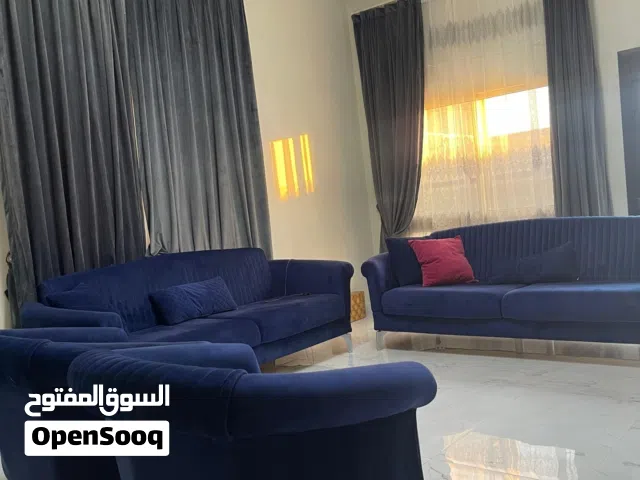 كنب 8 اشخاص 2 ثلاثيه 2 مفرد  يفتح سرير مع صندوق