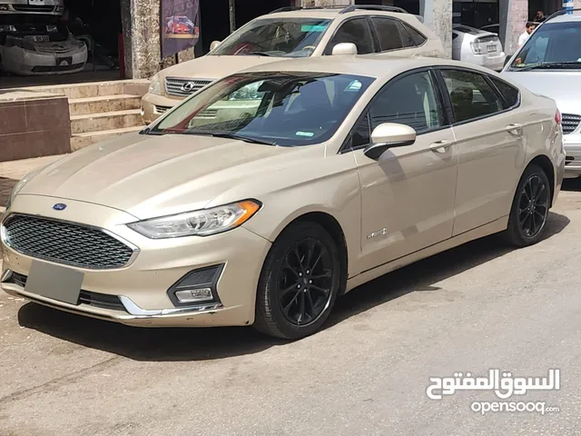 فورد فيوجن se 2019 للبيع