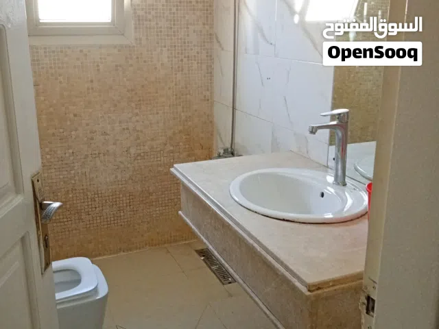 120 m2 1 Bedroom Apartments for Rent in Sharjah Al Mujarrah