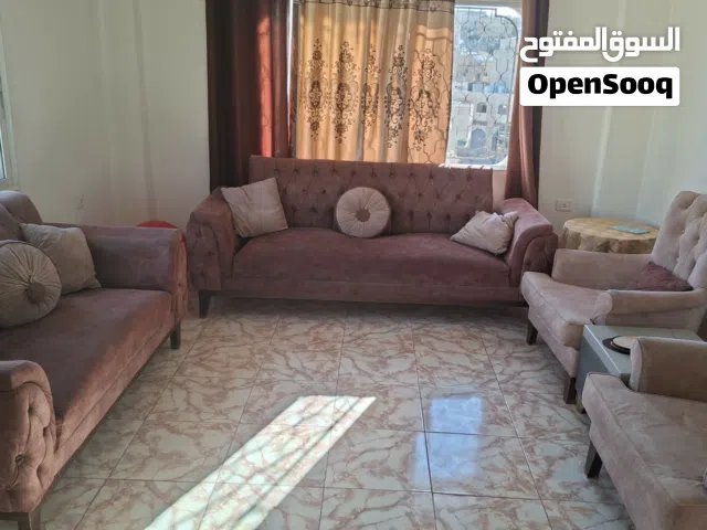 طقمين كنب بحال الممتاز
