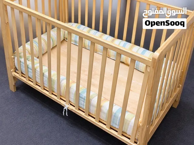 سرير أطفال خشبي (Juniors) أصلي
