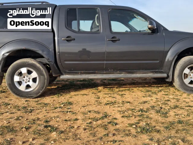 2008, نيسان, نافارا, SE