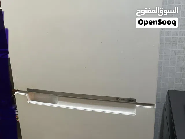 تلاجه سامسونج بحاله جيده جدا 16 قدم