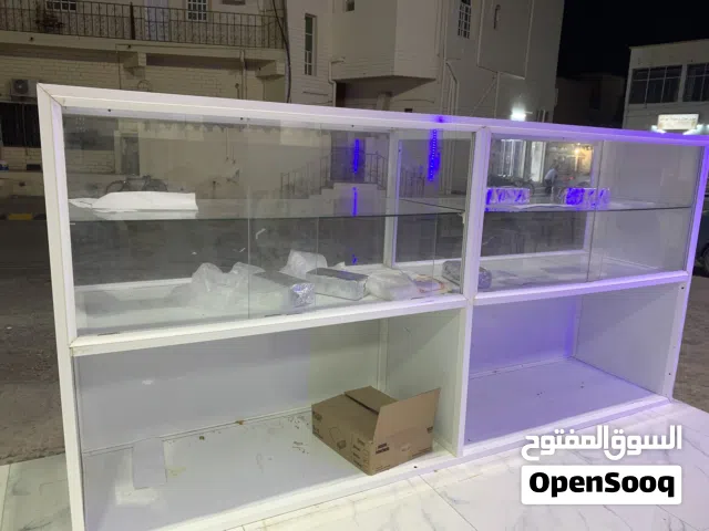 دولاب عرض للمطاعم والكافيهات