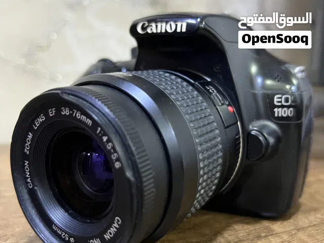 كاميرا كانون مع جميع ملحقاتها