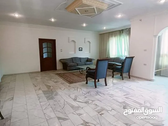 150m2 3 Bedrooms Apartments for Sale in Amman Medina Street
