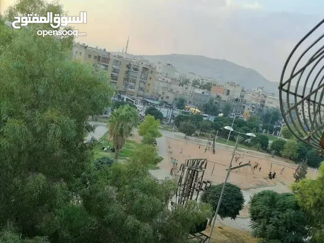 للبيع شقة سكنية بإطلالة رائعة سوريا دمشق الزاهرة