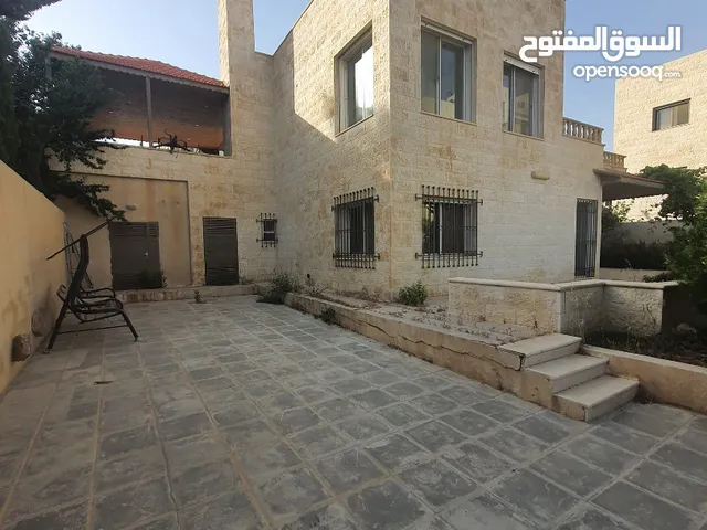 291m2 3 Bedrooms Villa for Sale in Amman Jubaiha