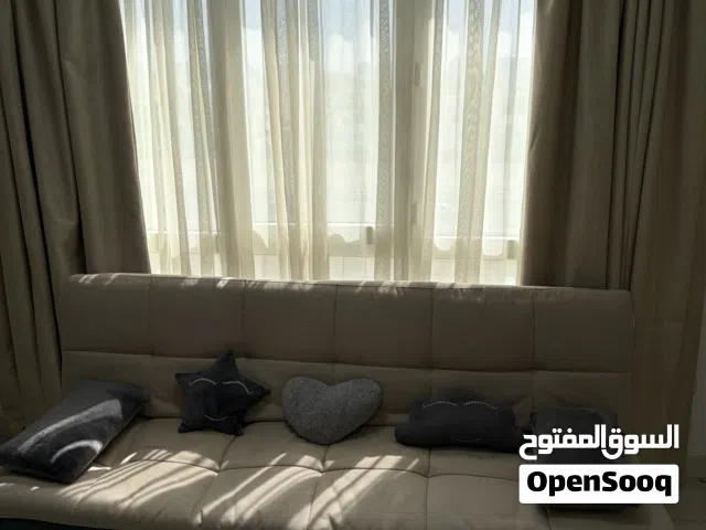كنبه تتحول لسرير