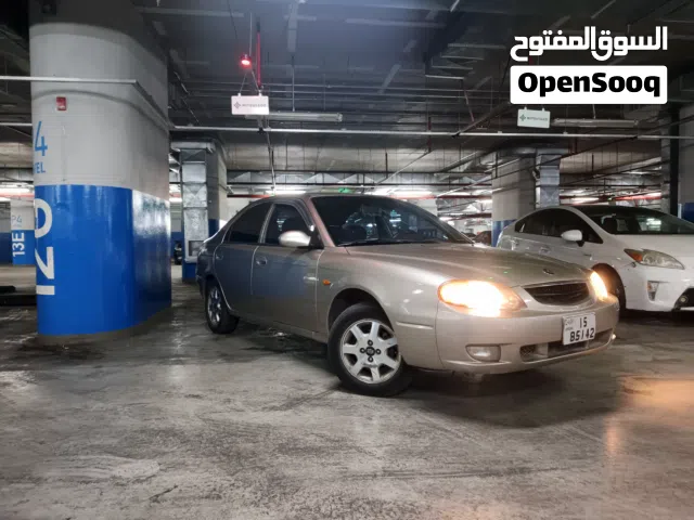 2000 كيا شوما