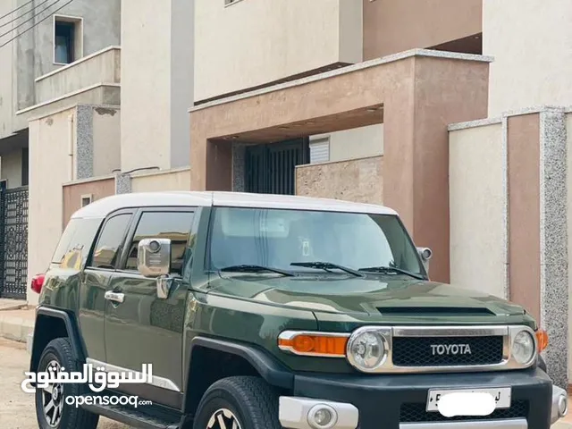 Used Toyota FJ in Misrata