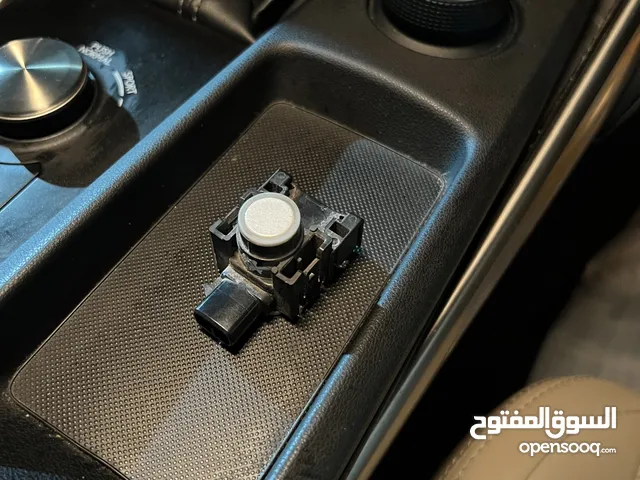 حساس لكزس is موديل 2017 الى 2020