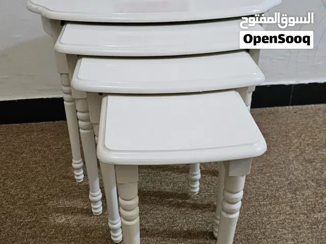 طاولات جانبيه نظيفه