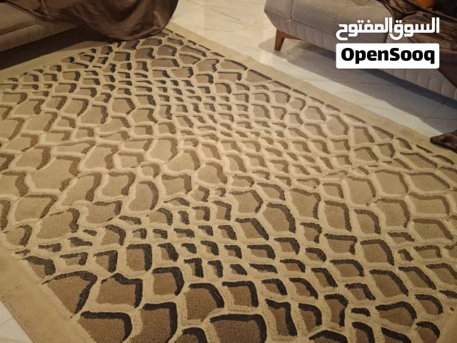 سجاد بدرجات اللوان مختلفه و مجسم 3D