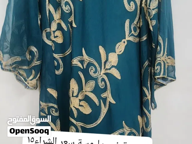 للبيع ملابس جديده للبنات