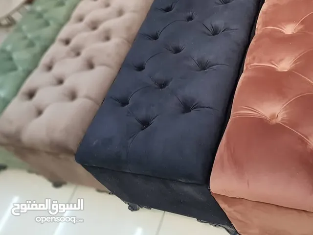 بفات الجلوس الترند للديكور جميع الالوان متوفرة يوجد بها إمكانية للتخزين
