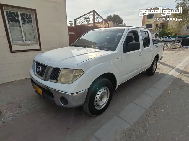 NISSAN NAVARA 2013