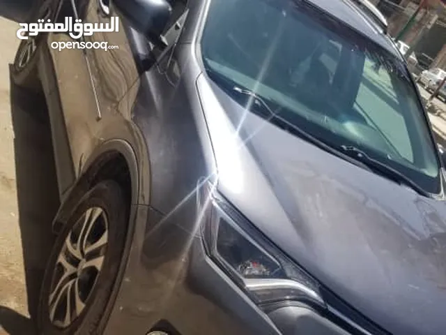 Used Toyota RAV 4 in Sana'a