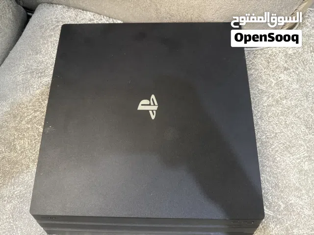 PS4 pro مستعمل نضيف بدون أسلاك قابل للتفاوض