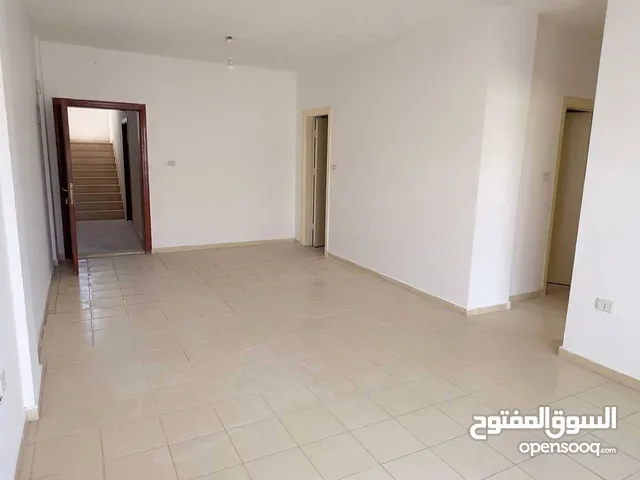 101 m2 3 Bedrooms Apartments for Sale in Madaba Madaba Center