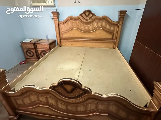 غرفة نوم مستخدمه